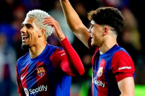 华体会app-利物浦险胜切尔西，哈兰德乌龙送礼德甲