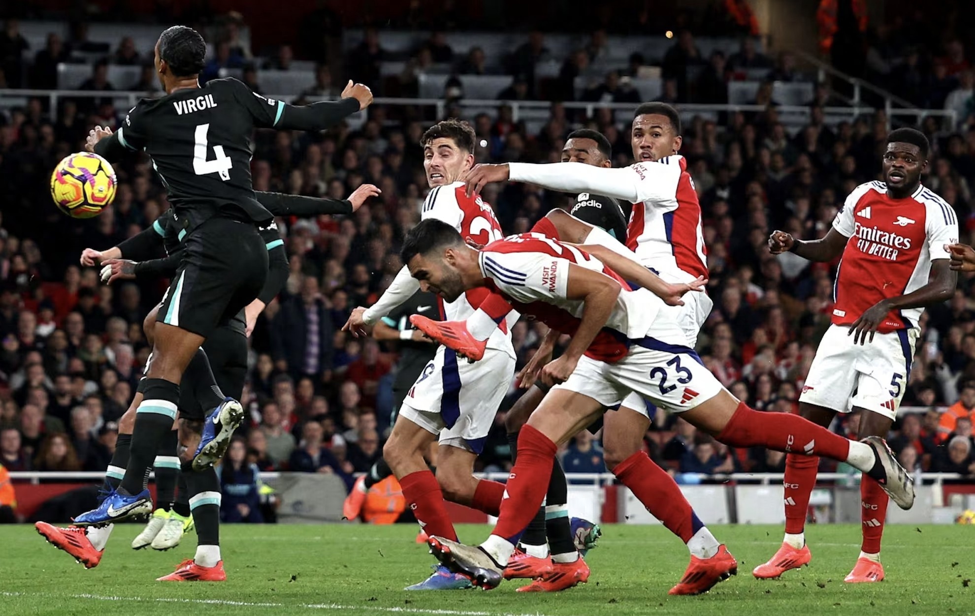 华体会hth-包含皇马险胜阿森纳，梅西补时绝平英超的词条  第1张