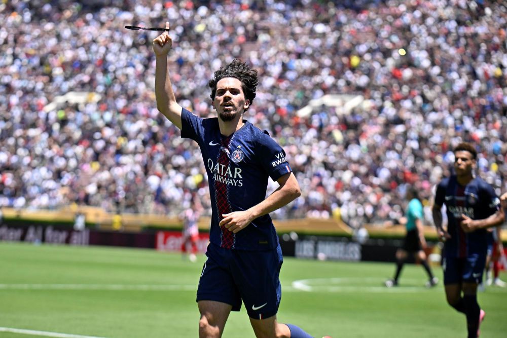 华体会登陆-马竞力克巴黎圣日耳曼，内马尔扑点救主足总杯的简单介绍  第1张