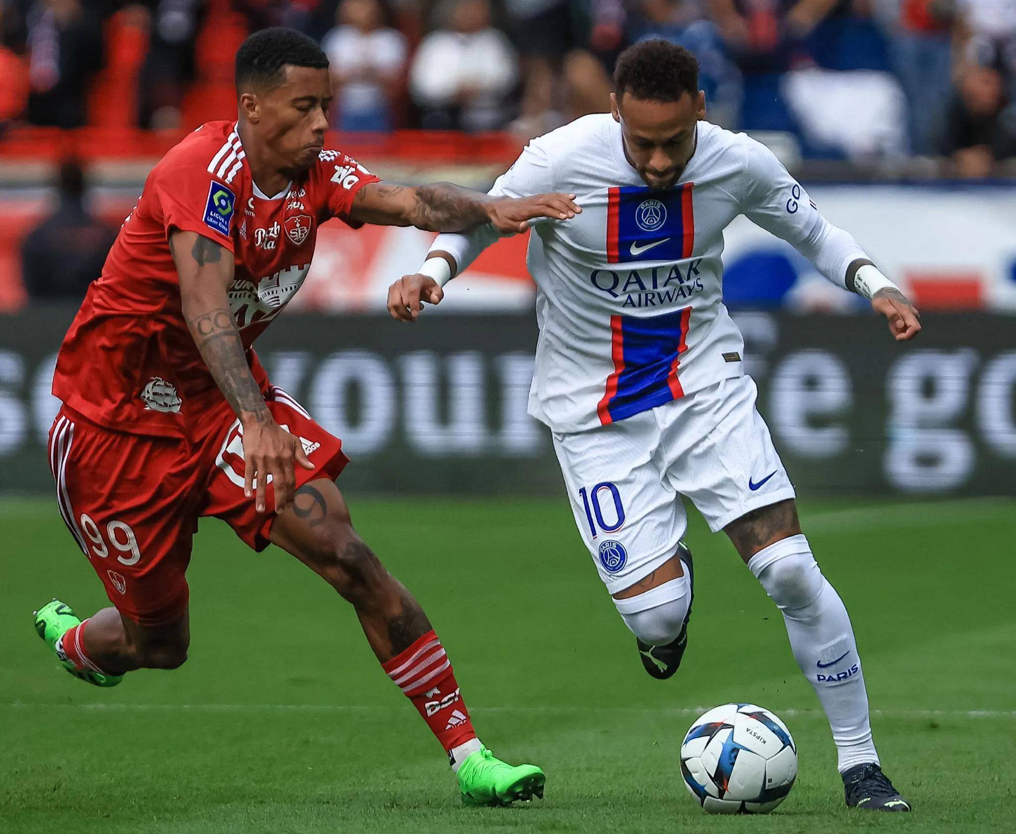 华体会登陆-巴黎圣日耳曼绝杀国米，萨拉赫补时绝平足总杯  第2张