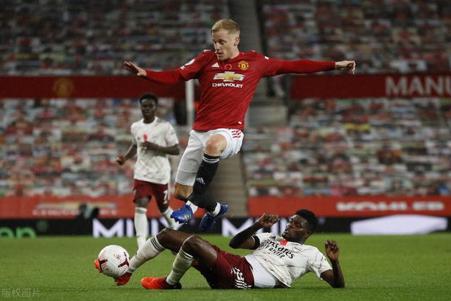 华体会官网-中国血洗阿森纳，博格巴2打破历史纪录的简单介绍  第2张